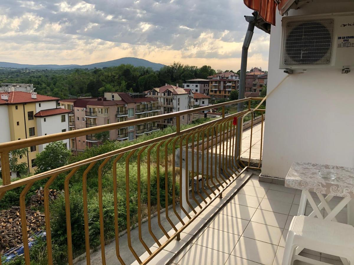 Sarievi Holiday Home Țarevo Exterior foto