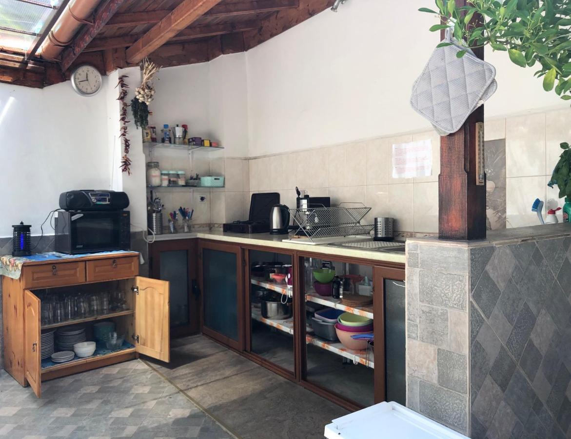 Sarievi Holiday Home Țarevo Exterior foto