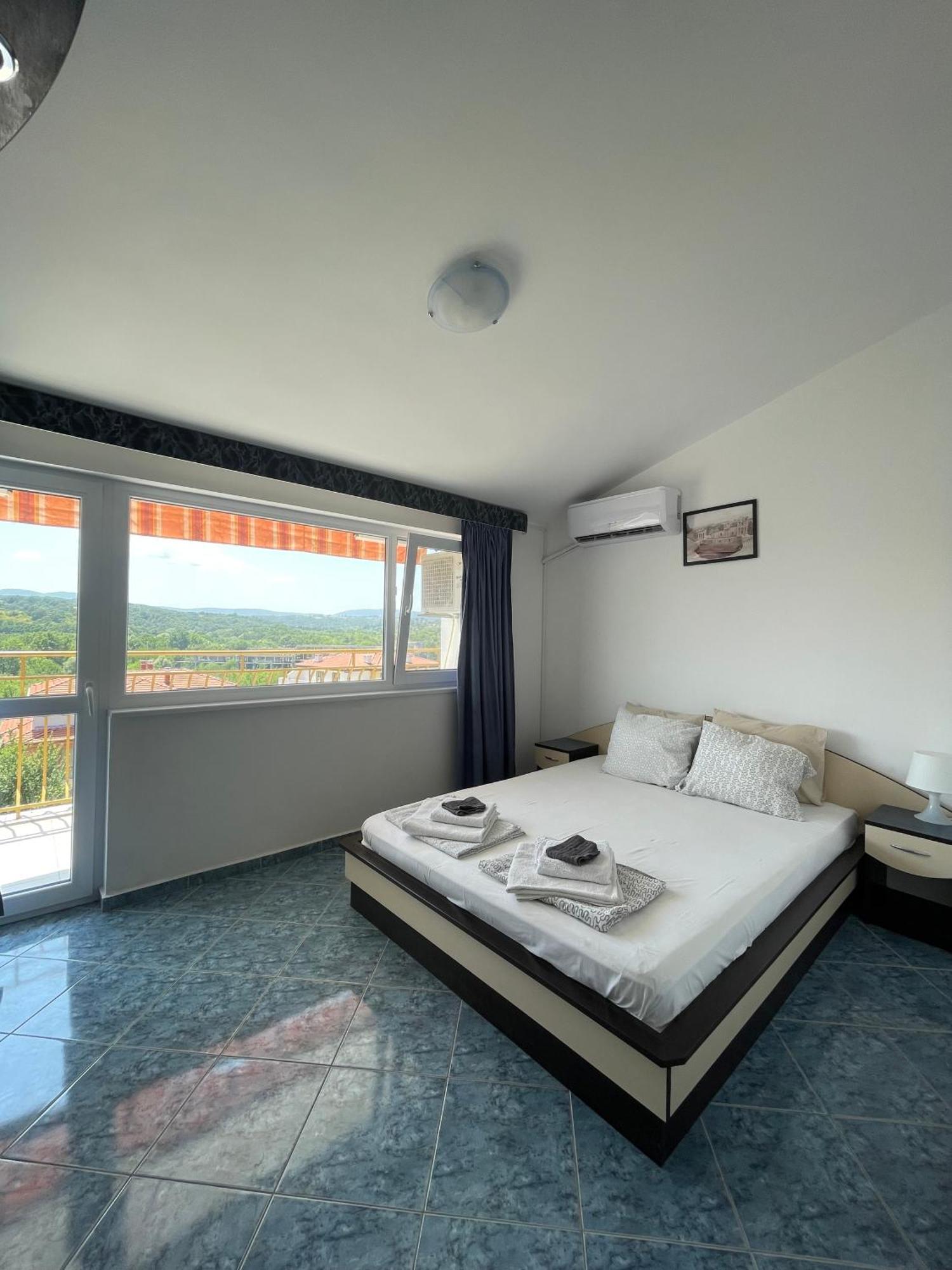 Sarievi Holiday Home Țarevo Exterior foto
